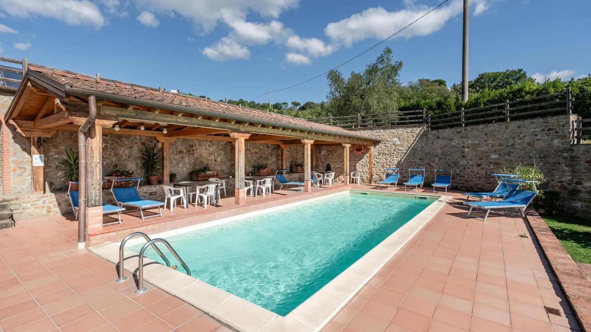 Farm stay Agriturismo Fadanelli - Le Rondini Lamporecchio